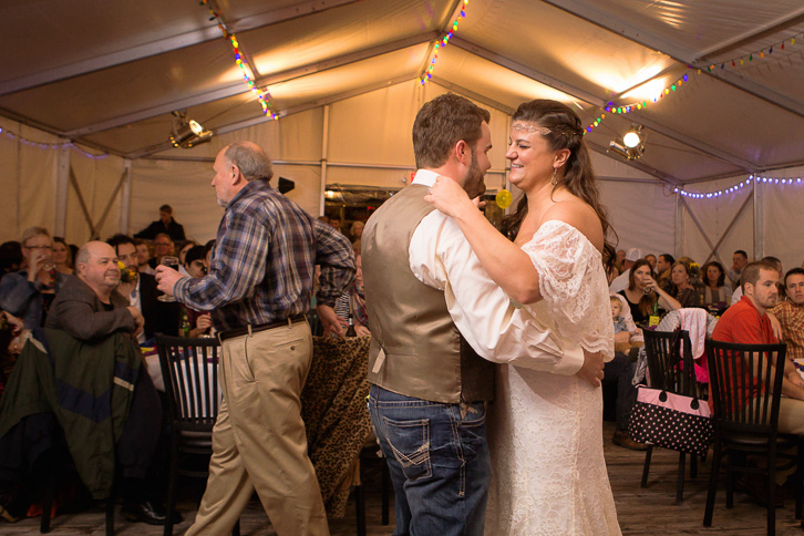 Joe Pool Lake Wedding by Dallas Wedding PHotographers - K & S Ph